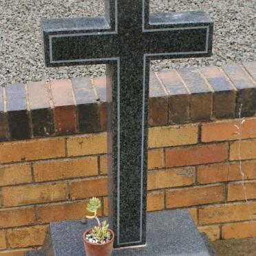 SCHROEDER Ruth nee HAMBROCK 1945-2007