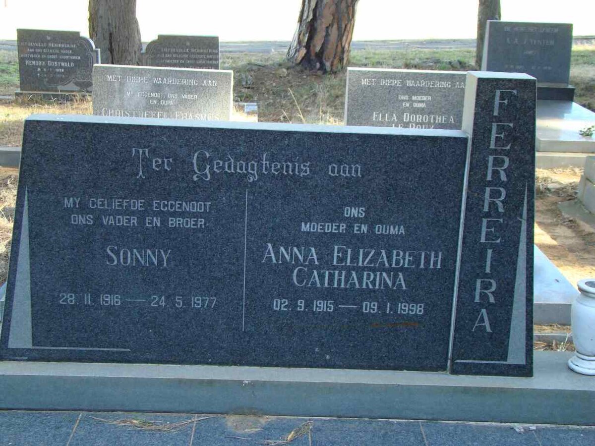 FERREIRA Sonny 1916-1977 &amp; Anna Elizabeth Catharina 1915-1998