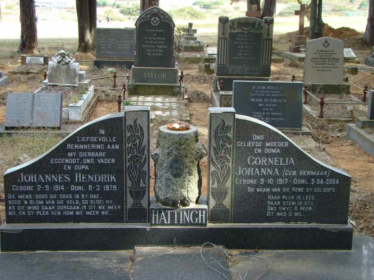 HATTINGH Johannes Hendrik 1914-1979 &amp; Cornelia Johanna VERMAAK 1917-2004