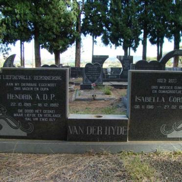 HYDE Hendrik A.D.P., van der 1919-1982 &amp; Isabella Cornelia 1916-1994