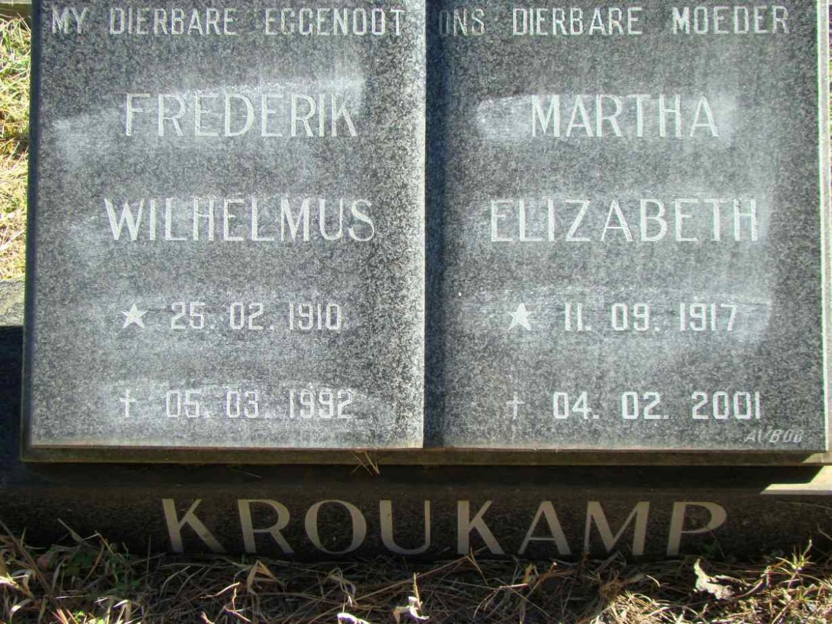 KROUKAMP Frederik Wilhelmus 1910-1992 &amp; Martha Elizabeth 1917-2001