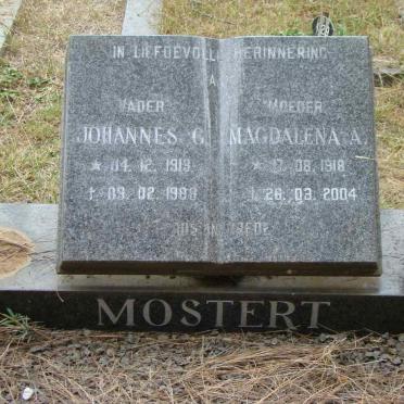 MOSTERT Johannes G. 1913-1983 &amp; Magdalena A. 1918-2004