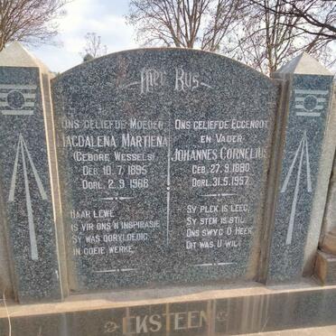 EKSTEEN Johannes Cornelius 1880-1957 & Magdalena Martiena WESSELS 1895-1968