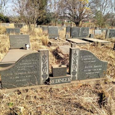 REDINGER Gustav Heinrich August 1886-1971 & Aletta Johanna 1903-1986