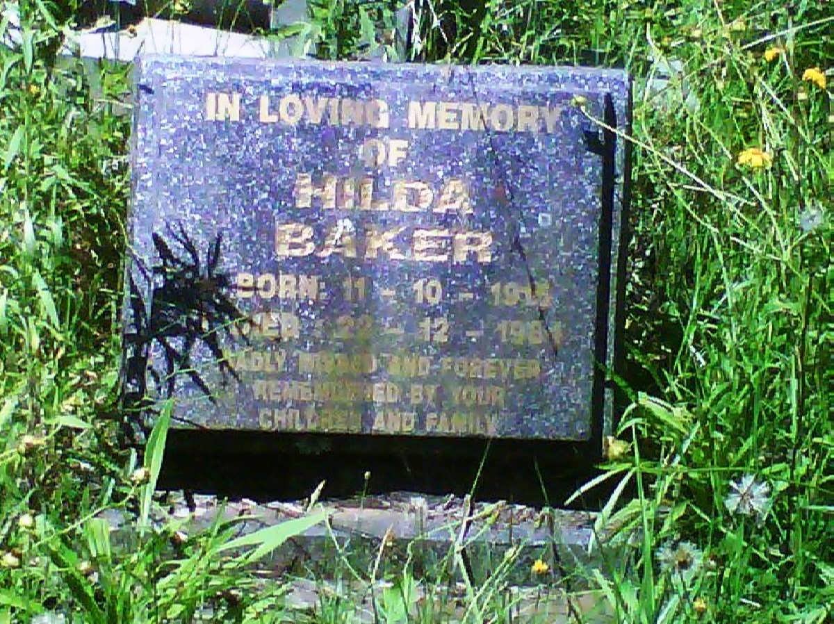BAKER Hilda 1915-1984
