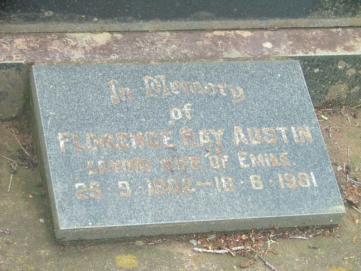 AUSTIN Florence May 1902-1981