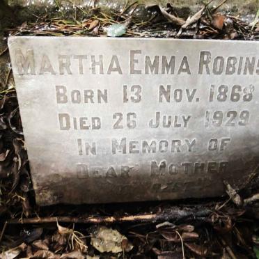 R - Vanne :: Surnames - R