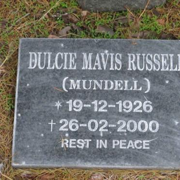 RUSSELL Dulcie Mavis nee MUNDELL 1926-2000
