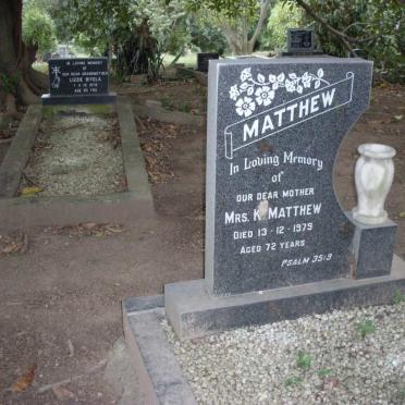 MATTHEW K. -1979 :: BIYELA Lizzie