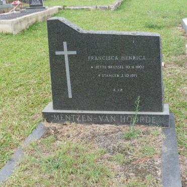 MENTZEN Francisca Henrica, van Hoorde 1902-1971.