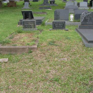 PRESS Violet :: PRESS Fred  :: THERON Audrey