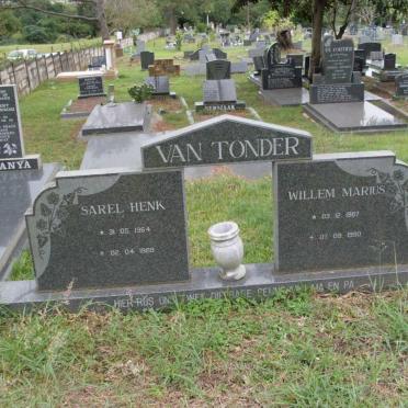 TONDER Sarel Henk, van 1964-1989 :: VAN TONDER Willem Marius 1987-1990 :: MAKHANYA Clement Thembinkosi 1958- 2001