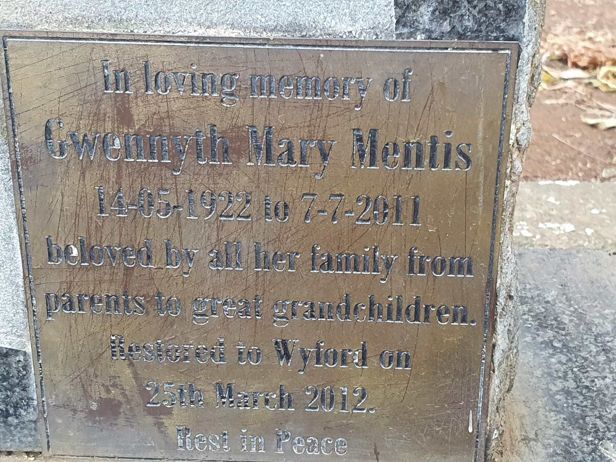 MENTIS Gwennyth Mary 1922-2011