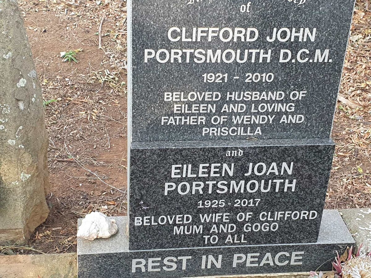 PORTSMOUTH Clifford John 1921-2010 &amp; Eileen Joan 1925-2017