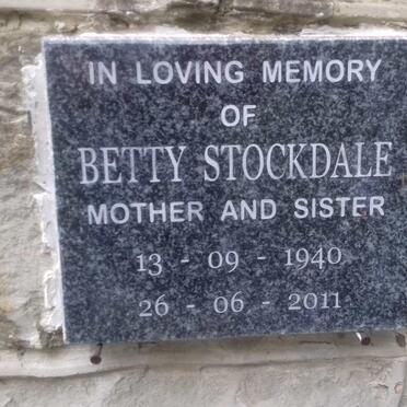 STOCKDALE Betty 1940-2011