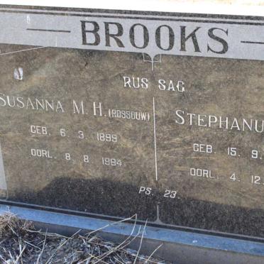 BROOKS Stephanus J.B. 1894-1974 &amp; Susanna M.H. ROSSOUW 1899-1984
