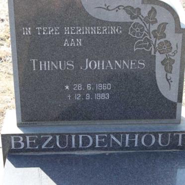 BEZUIDENHOUT Thinus Johannes 1960-1983