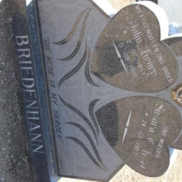 BRIEDENHANN John Henry 1957-1988 &amp; Susara C.H.J. 1957-