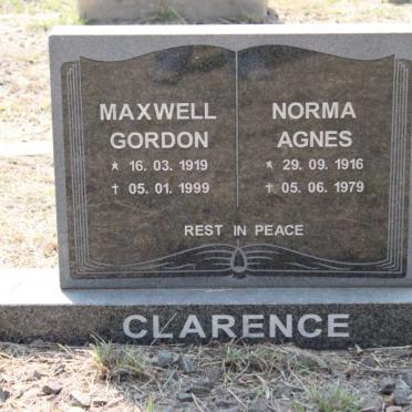 CLARENCE Maxwell Gordon 1919-1999 &amp; Norma Agnes 1916-1979