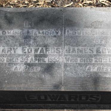 EDWARDS James -1944 &amp; Mary -1952