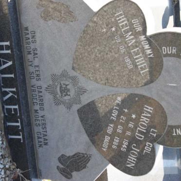 HALKETT Harold John 1945-1986 &amp; Thelma Ethel 1950