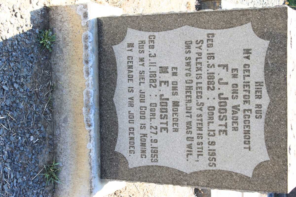 JOOSTE F.J. 1882-1955 &amp; M.E. 1882-1959