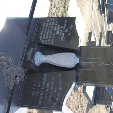 KRITZINGER Christoffel Stephanus 1925-1980 &amp; Margaret 1939-2002