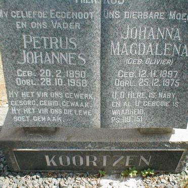 KOORTZEN Petrus Johannes 1890-1958 &amp; Johanna Magdalena OLIVIER 1897-1975