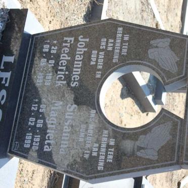 LESSING Johannes Frederick 1918-1991 &amp; Susanna Magrieta 1930-1999