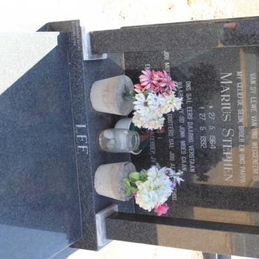 L - Vanne :: Surnames - L