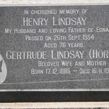 LINDSAY Henry -1954 &amp; Gertrude HORSLEY 1885-1982