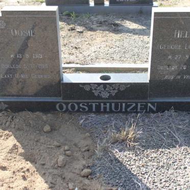 OOSTHUIZEN Oosie 1919-1981 &amp; Helen LOURENS 1921-1977