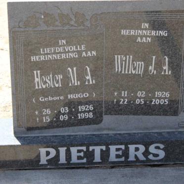 PIETERS Willem J.A. 1926-2005 &amp; Hester M.A. HUGO 1926-1998