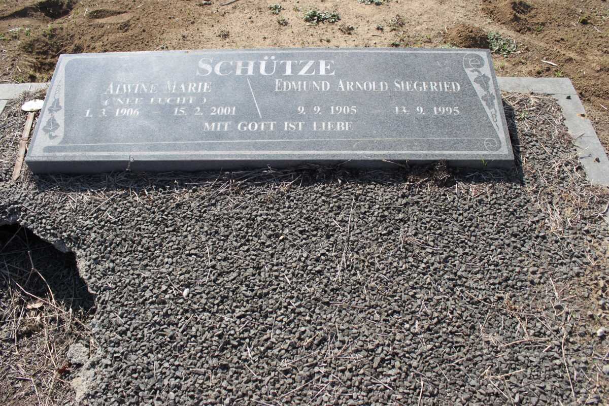 SCHUTZE Edmund Arnold Siegfried 1905-1995 &amp; Alwine Marie  LUCHT 1906-2001