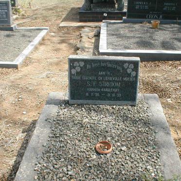 STRYDOM S.E. geb. RANDLEHOF 1896-1959