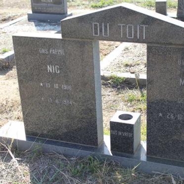 TOIT Nic, du 1900-1984 &amp; Miemie MULLER 1898-1979