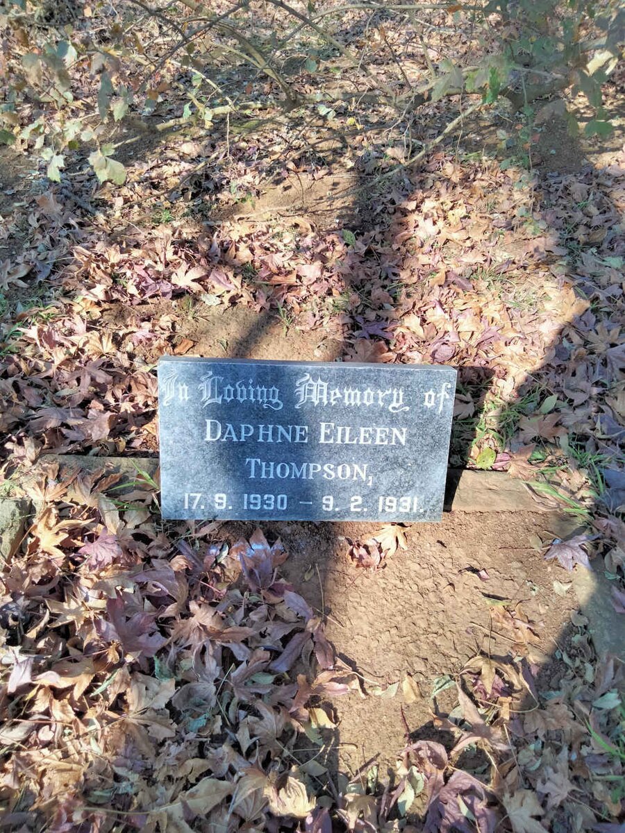 THOMPSON Daphne Eileen 1930-1931