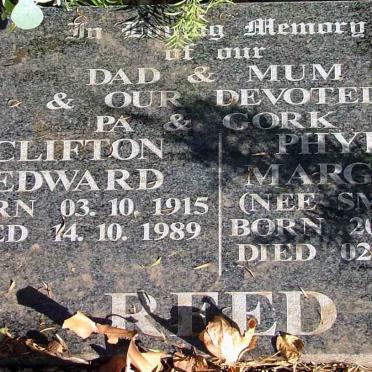 REED Clifton Edward 1915-1989 &amp; Phyllis Margaret SMYTHE 1916-2000