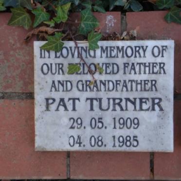 TURNER Pat 1909-1985