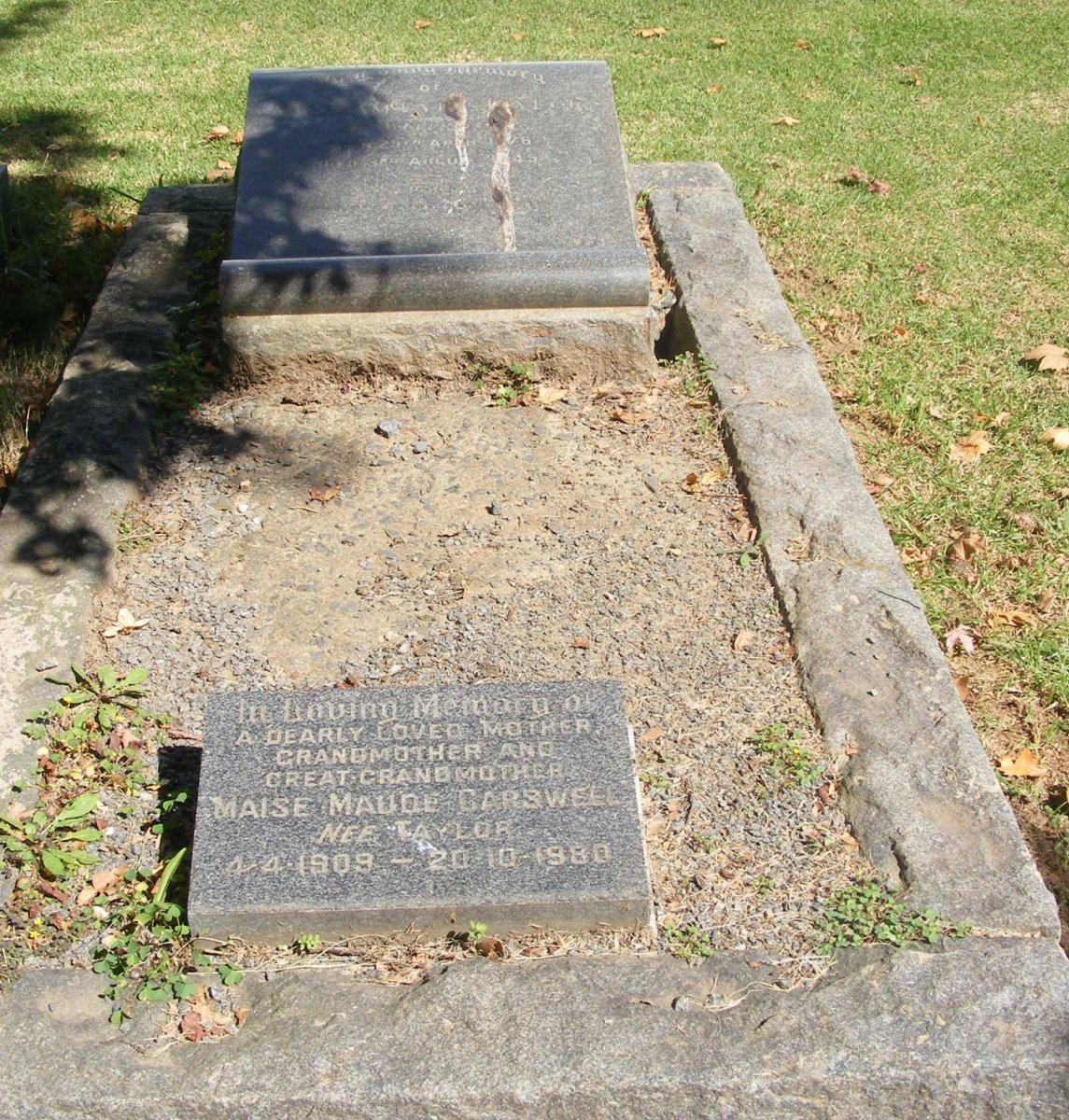 CARSWELL Maisie Maud nee TAYLOR 1909-1980 :: ?