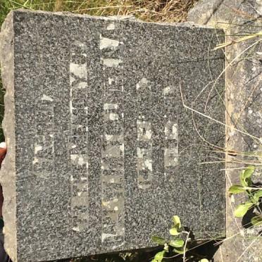 Kwazulu-Natal, LOWER TUGELA district, Essiena 3638, farm cemetery