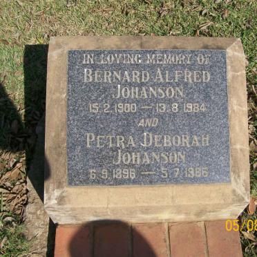 JOHANSON Bernard Alfred 1900-1984 &amp; Petra Deborah 1896-1986