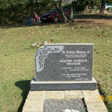 GROGER Maude Evelyn 1928-2004