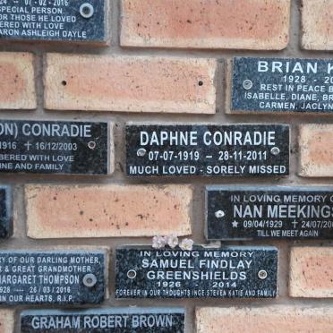 KING :: CONRADIE :: MEEKINGS :: GREENSHIELDS