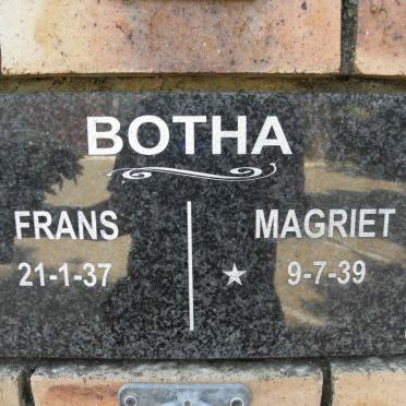 BOTHA Frans ??37- &amp; Magriet ??39-