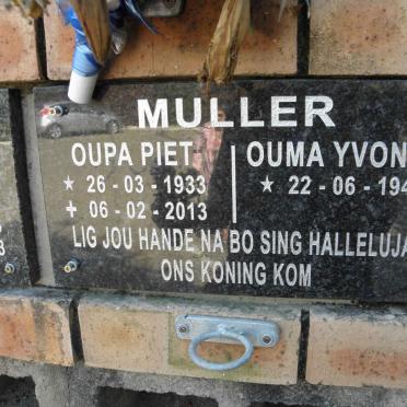 MULLER Piet 1933-2013 &amp; Yvonne 1941-