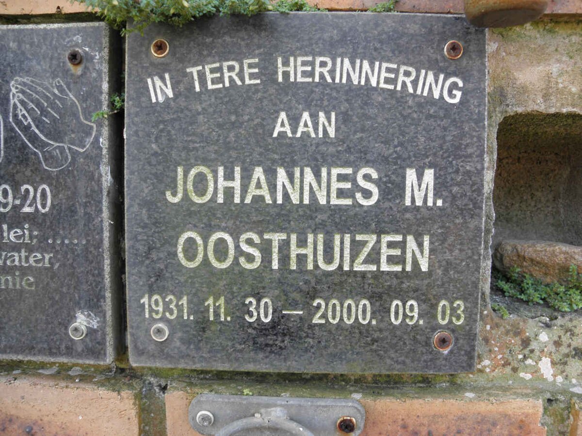 OOSTHUIZEN Jahannes M. 1931-2000