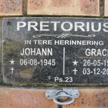 PRETORIUS Johann 1945- &amp; Grace 1946-2006