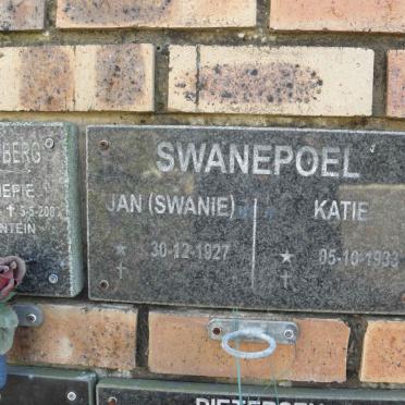 SWANEPOEL Jan 1927- &amp; Katie 1933-