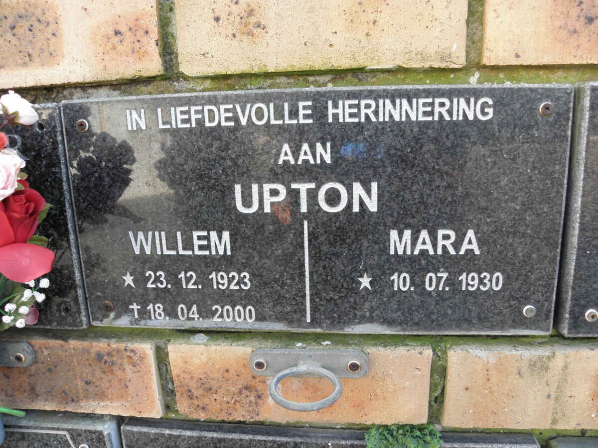 UPTON Willem 1923-2000 &amp; Mara 1930-